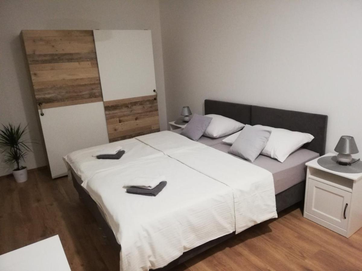 Guest House Lucija Buzin Zewnętrze zdjęcie