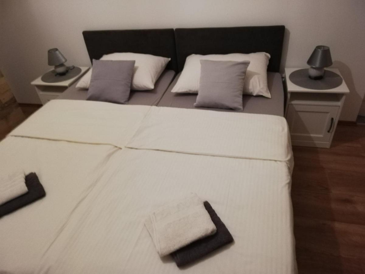 Guest House Lucija Buzin Zewnętrze zdjęcie