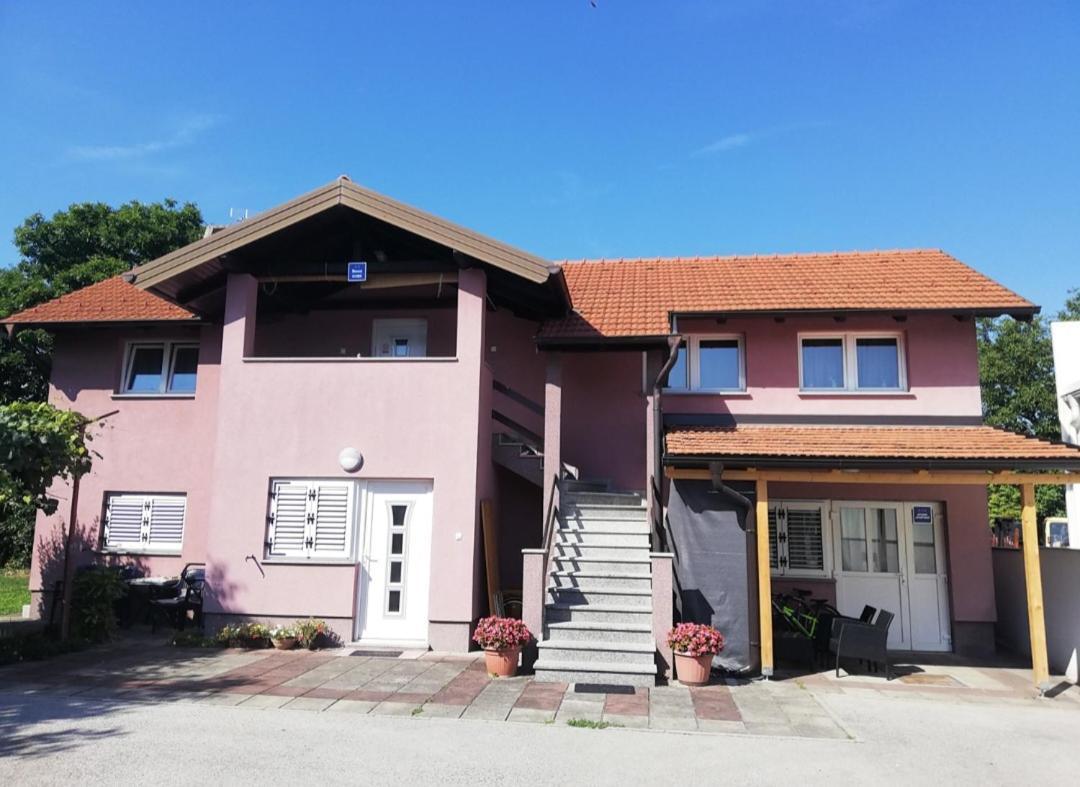 Guest House Lucija Buzin Zewnętrze zdjęcie